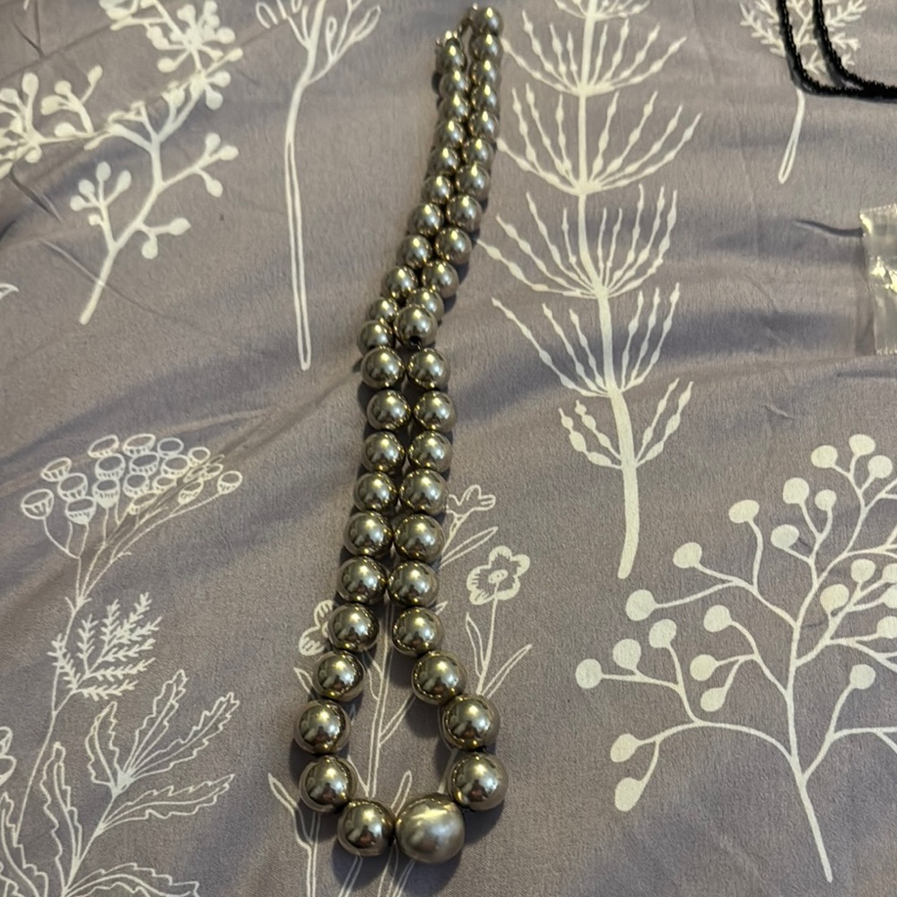 Elegant Vintage Sterling Silver Beaded Necklace 20”